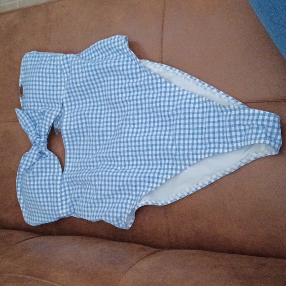 High cut reto style one-piece gingham swimsuit 🩵🌊⛱️🧜‍♀️🐚 - Picture 2 of 5